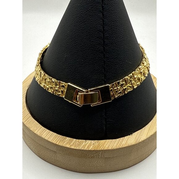 Gold-Tone Textured Link Bracelet With Fold-Over Clasp - Picture 3 of 5